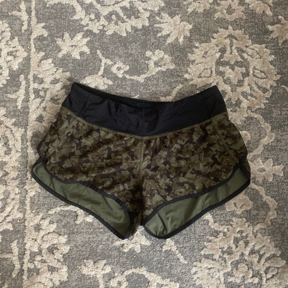 Lululemon speed up short